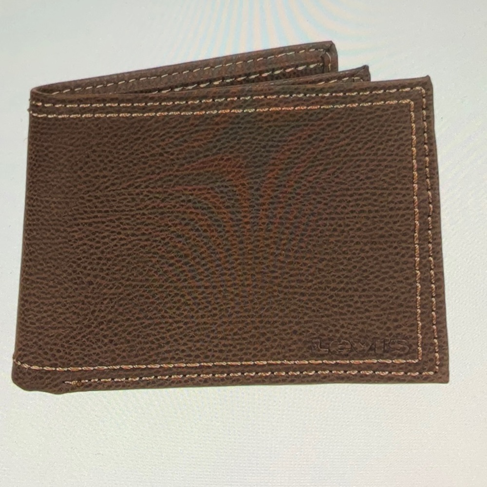 Levi’s RFID Blocking Extra Capacity Brown Slimfold Wallet
